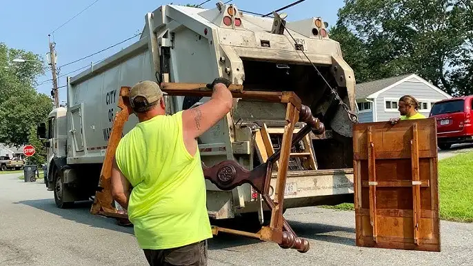 Garbage Truck Repair Near Orlando