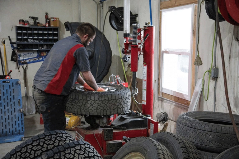 Top-Rated Truck tire Mechanics Orlando